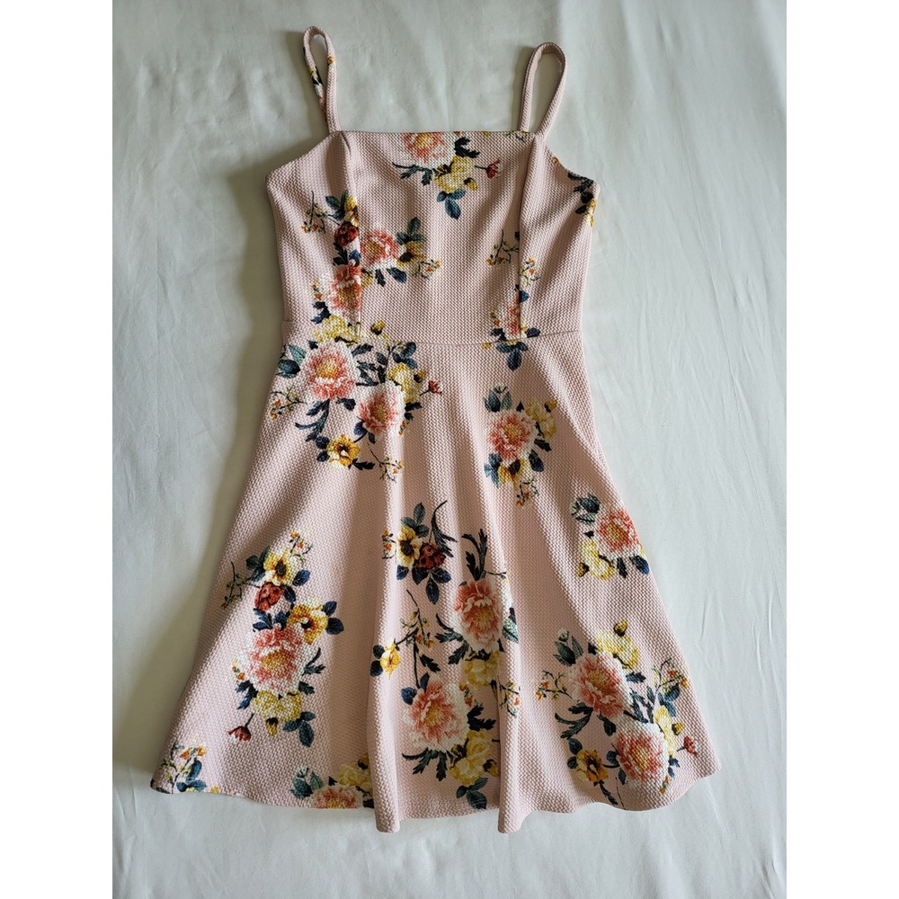 Soprano Pink Floral Textured Skater Mini Dress Womens Medium Sleeveless Summer